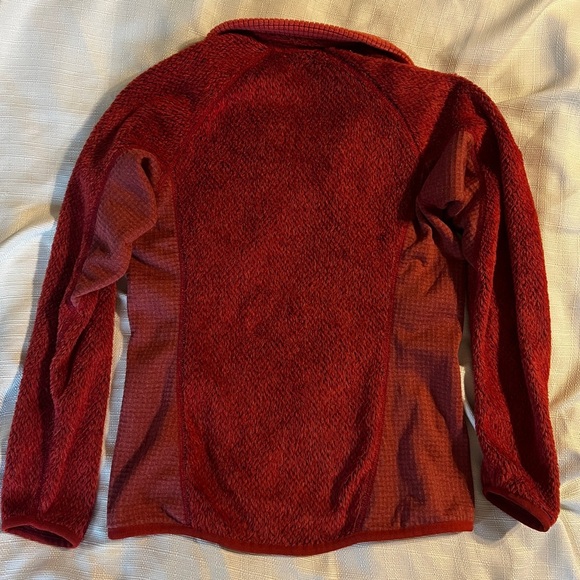 Patagonia Women's Red Jacket Size Small - Picture 2 of 8